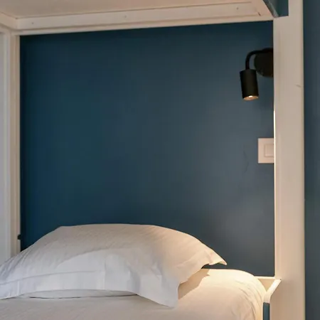 Huswell - Modern Family Flat Steps From The Sea * Knokke-Heist