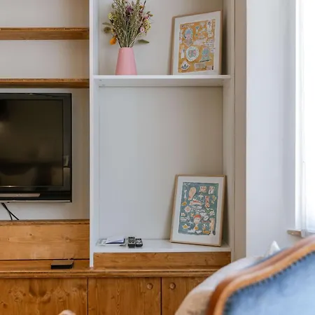 Huswell - Modern Family Flat Steps From The Sea Knokke-Heist