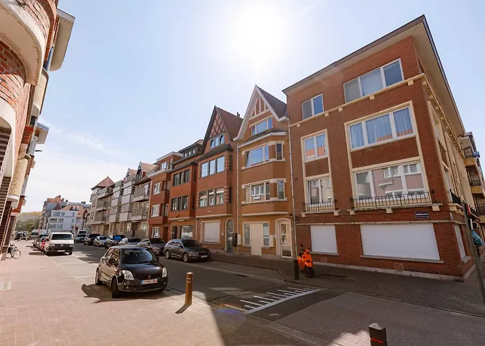 Casiola - Modern Family Flat Steps From The Sea Apartment *