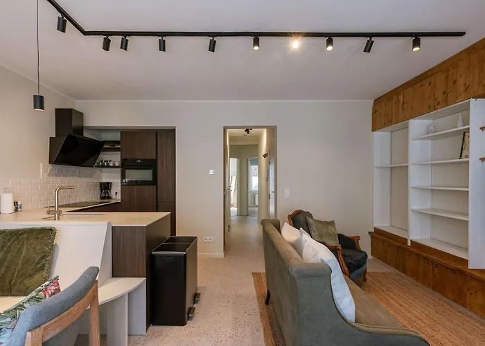 Apartment Casiola - Modern Family Flat Steps From The Sea Knokke-Heist